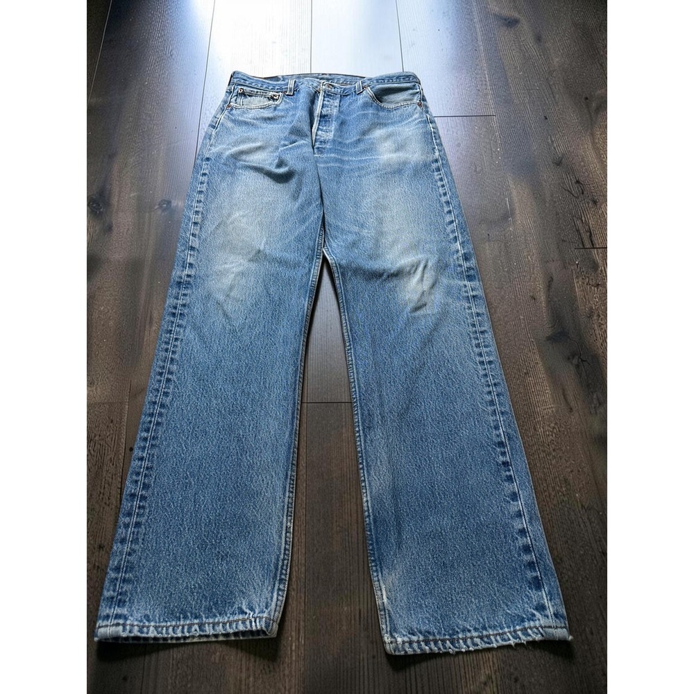 Vintage Levis 501xx Jeans Mens 38x38 Made in USA 1995 Light Wash Button Fly
